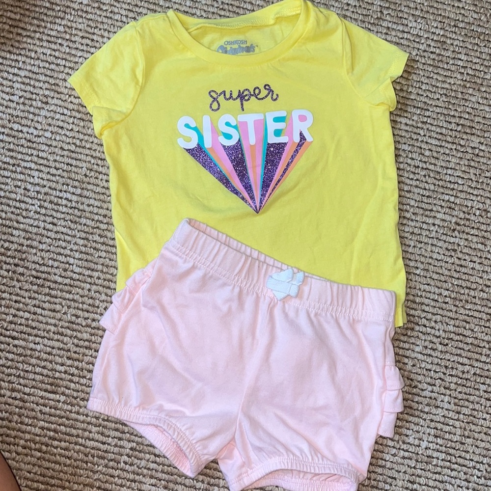 NWOT Super Sister outfit tee shirt and ruffle butt shorts size 18 months
